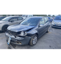 Calculateur moteur VOLKSWAGEN GOLF 5