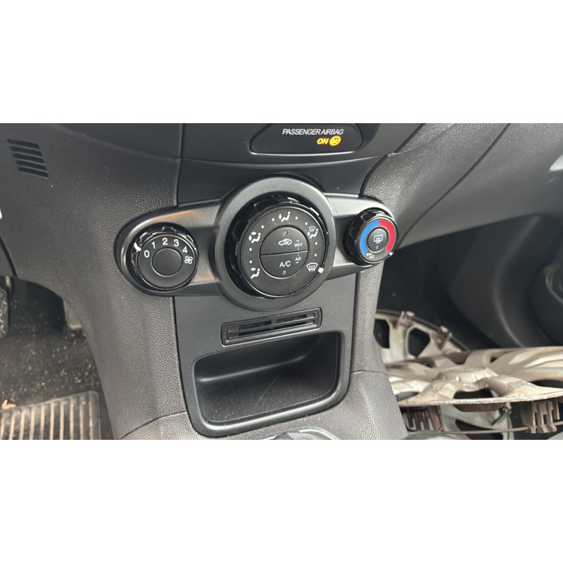 Calculateur moteur FORD FIESTA 6 Photo n°20
