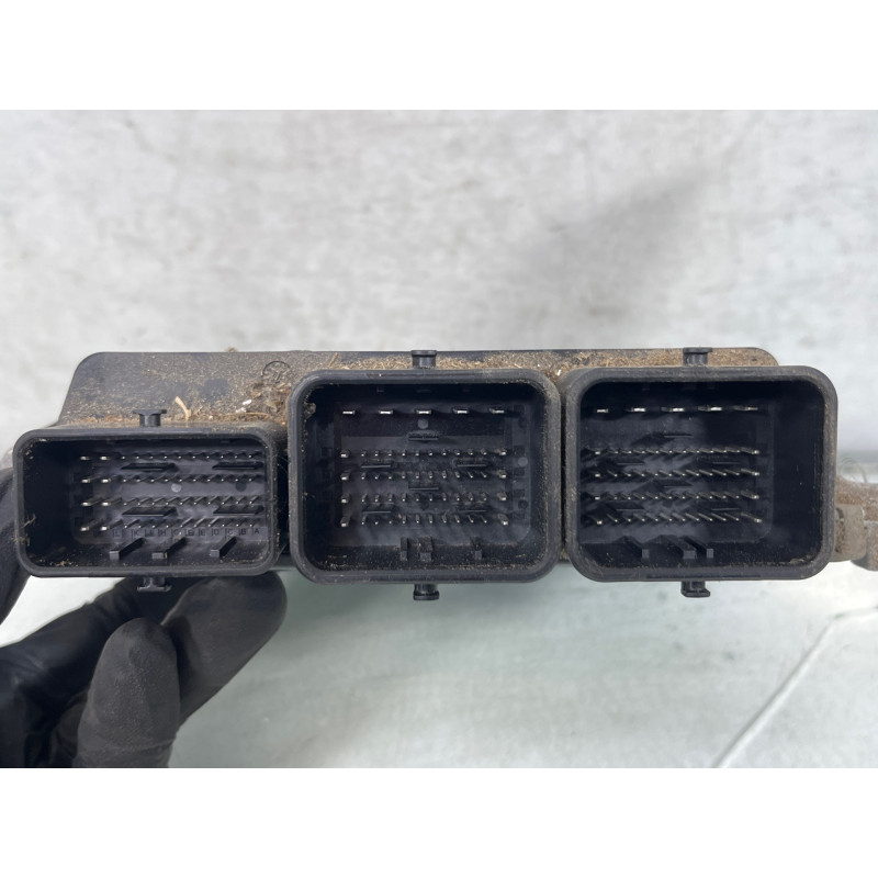 Calculateur moteur CITROEN C4 GRAND PICASSO 1 Photo n°1