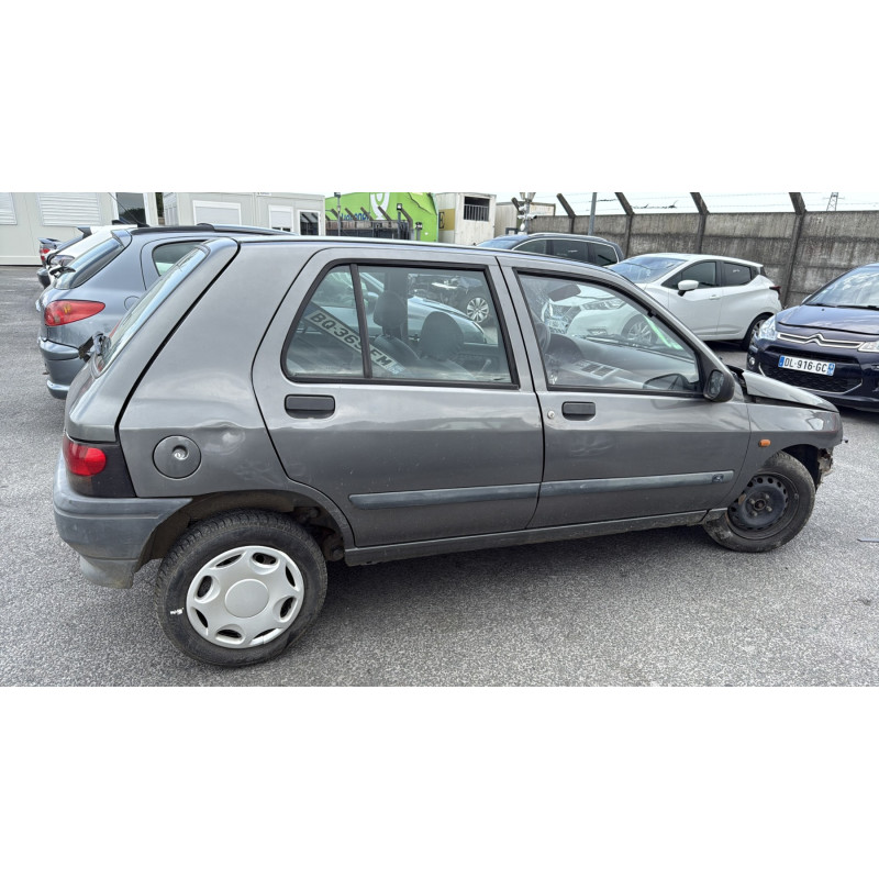 Alternateur RENAULT CLIO 1 Photo n°11