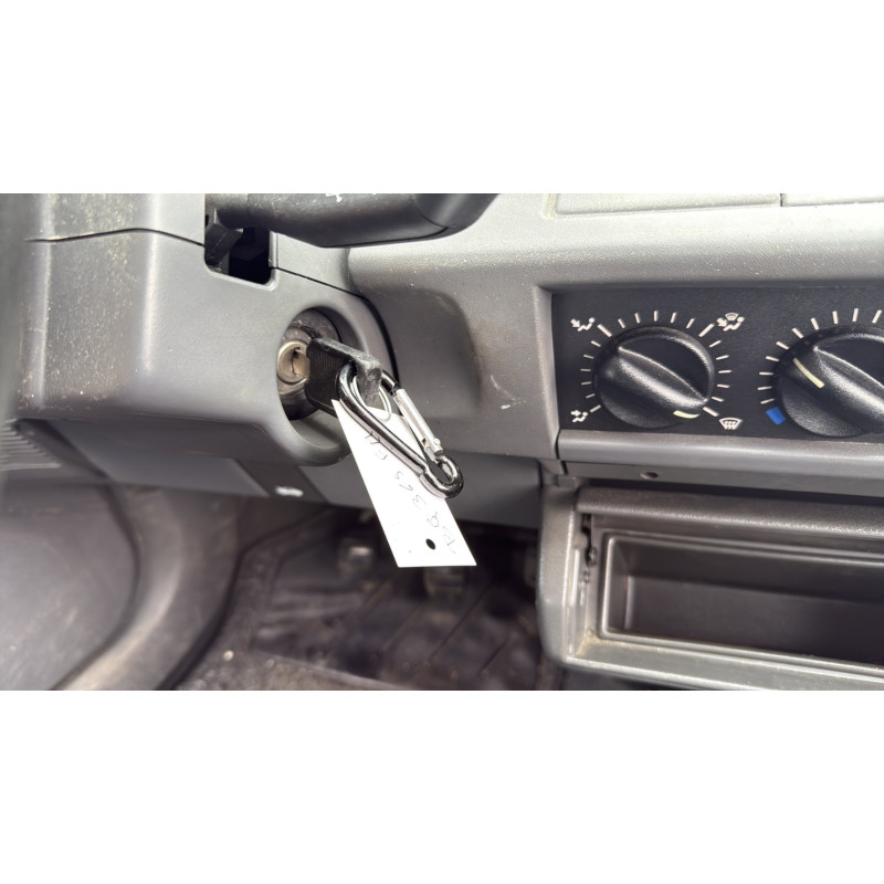 Alternateur RENAULT CLIO 1 Photo n°17
