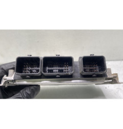 Calculateur moteur PEUGEOT 206