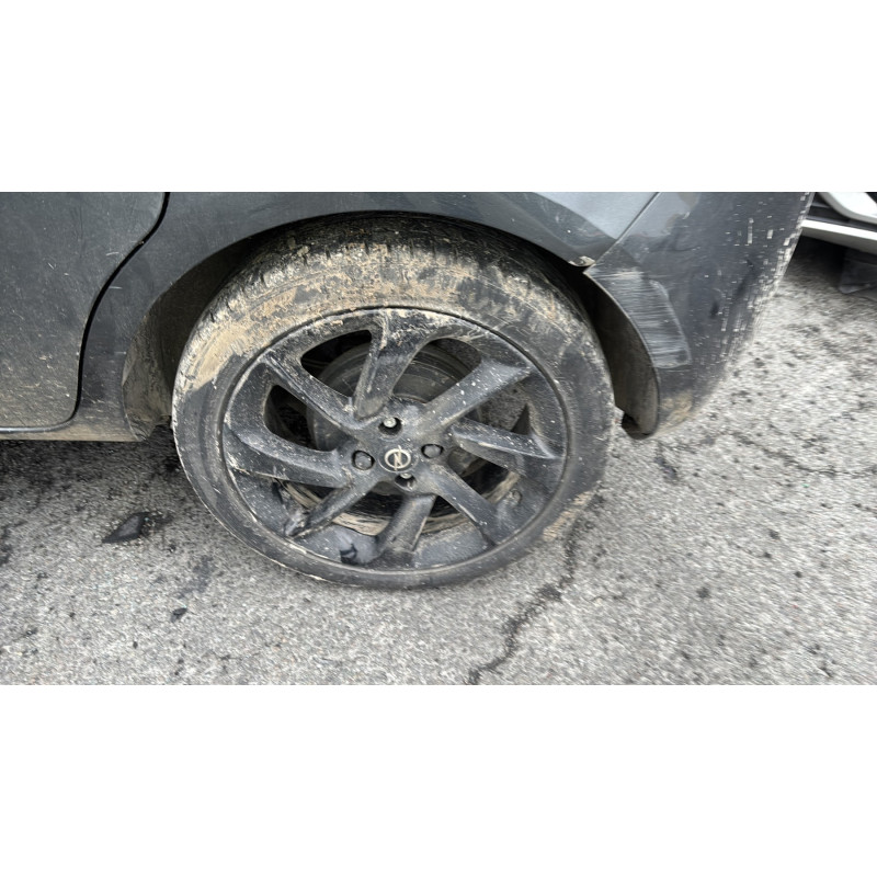 Alternateur OPEL CORSA E Photo n°17