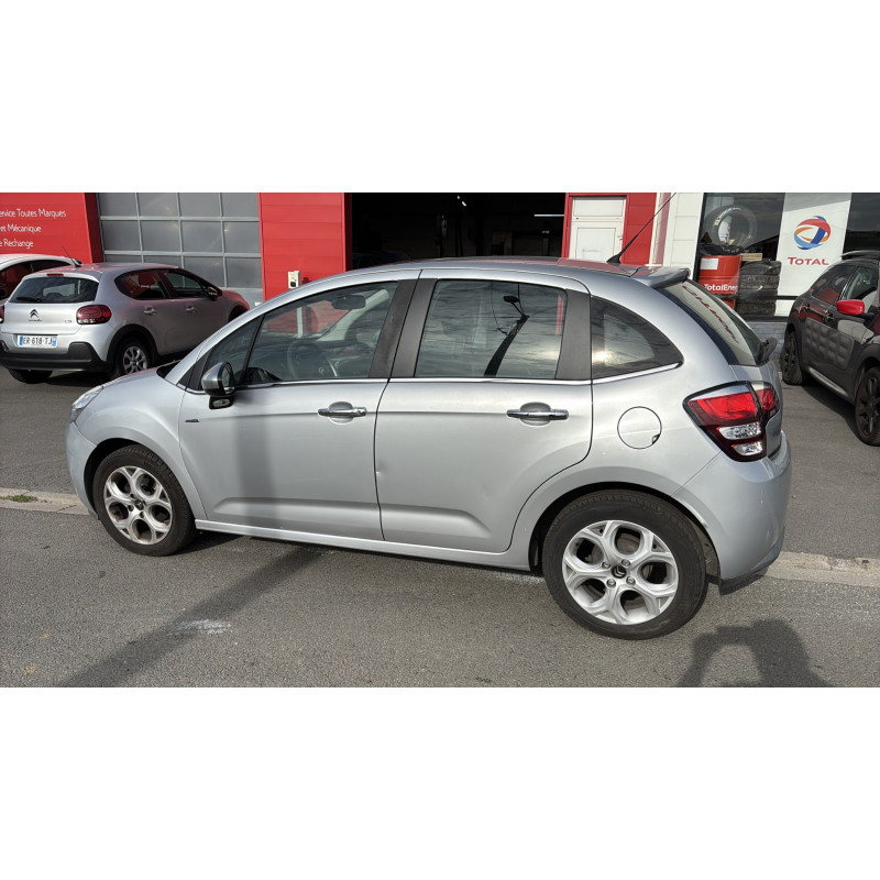 Calculateur moteur CITROEN C3 2 Photo n°7