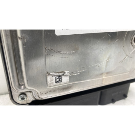 Calculateur moteur AUDI A3 2 Photo n°1