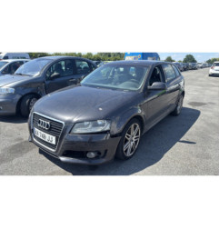 Calculateur moteur AUDI A3 2