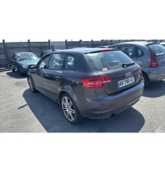 Calculateur moteur AUDI A3 2