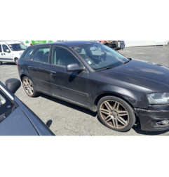 Calculateur moteur AUDI A3 2