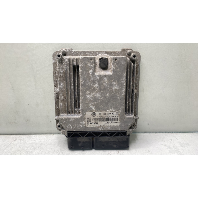 Calculateur moteur VOLKSWAGEN GOLF 6 Photo n°1
