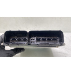 Calculateur moteur VOLKSWAGEN GOLF 6