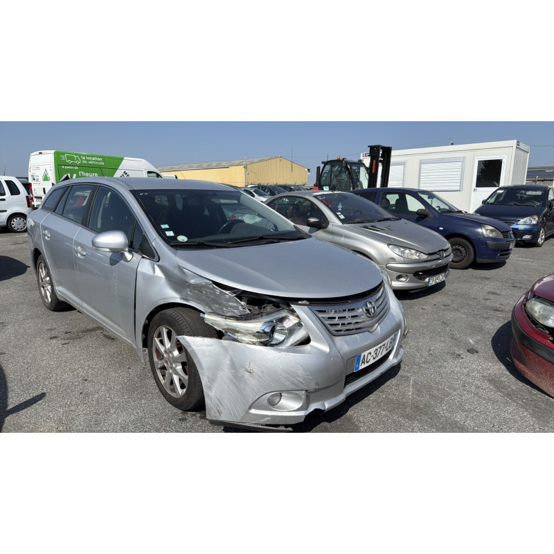 Compresseur clim TOYOTA AVENSIS 3 Photo n°9