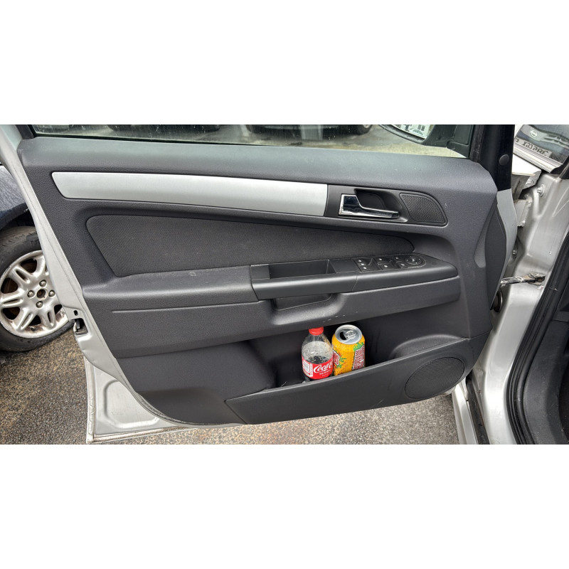 Alternateur OPEL ZAFIRA B Photo n°14