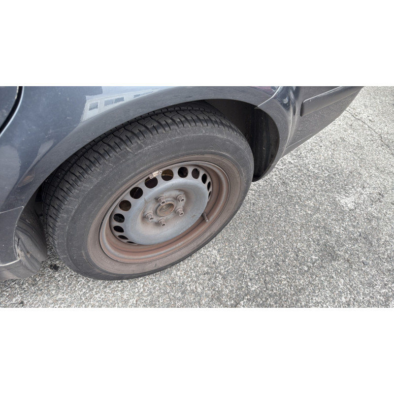 Alternateur VOLKSWAGEN PASSAT 4 Photo n°13