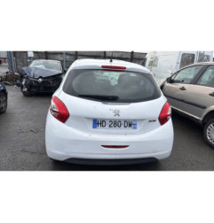 Calculateur moteur PEUGEOT 208 1