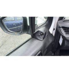 Calculateur moteur PEUGEOT 208 1