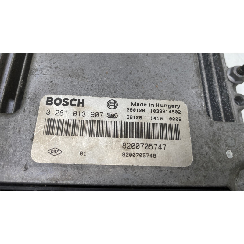Calculateur moteur RENAULT GRAND SCENIC 2 Photo n°2