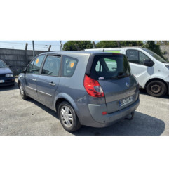Calculateur moteur RENAULT GRAND SCENIC 2