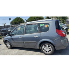 Calculateur moteur RENAULT GRAND SCENIC 2