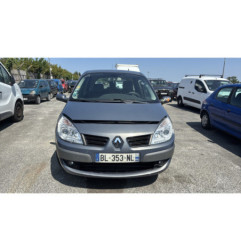 Calculateur moteur RENAULT GRAND SCENIC 2