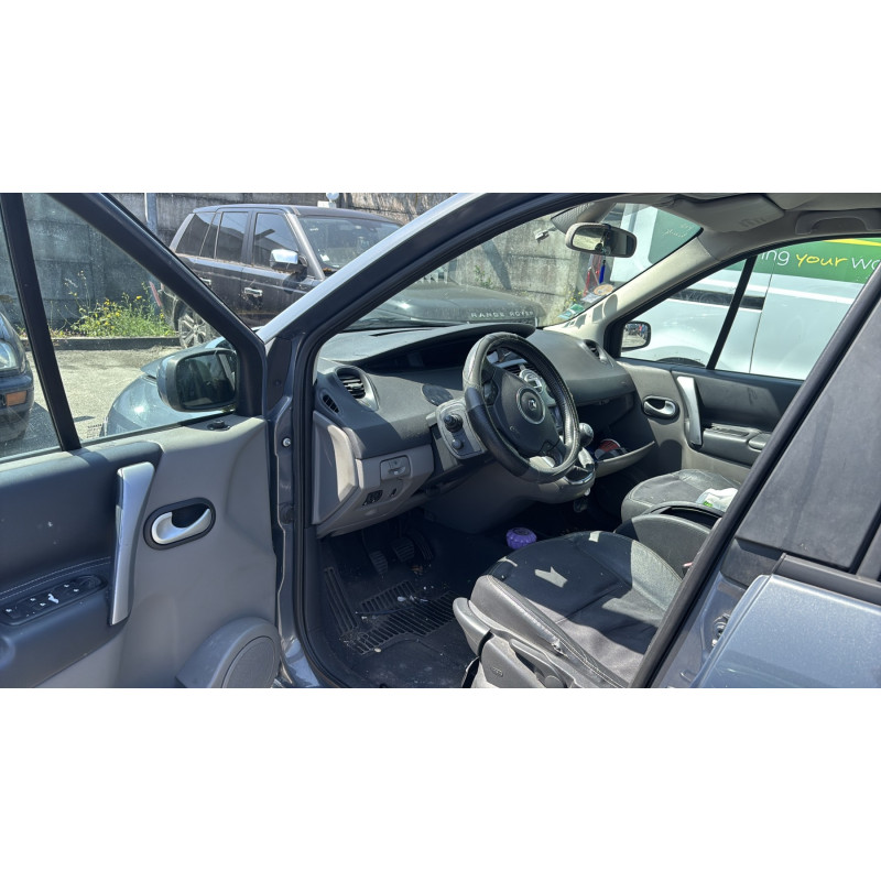 Calculateur moteur RENAULT GRAND SCENIC 2 Photo n°13