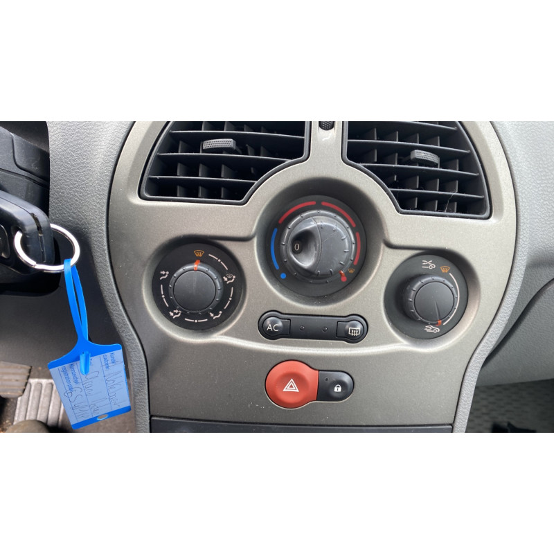 Calculateur moteur RENAULT GRAND MODUS Photo n°13