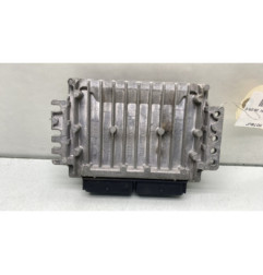 Calculateur moteur RENAULT CLIO 2
