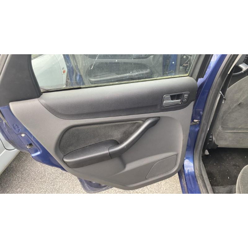 Pompe de direction FORD FOCUS 2 Photo n°7