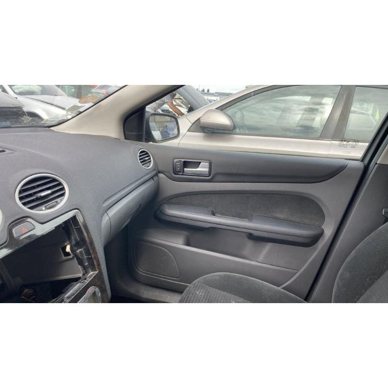 Pompe de direction FORD FOCUS 2 Photo n°8