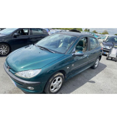 Calculateur moteur PEUGEOT 206