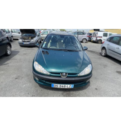 Calculateur moteur PEUGEOT 206