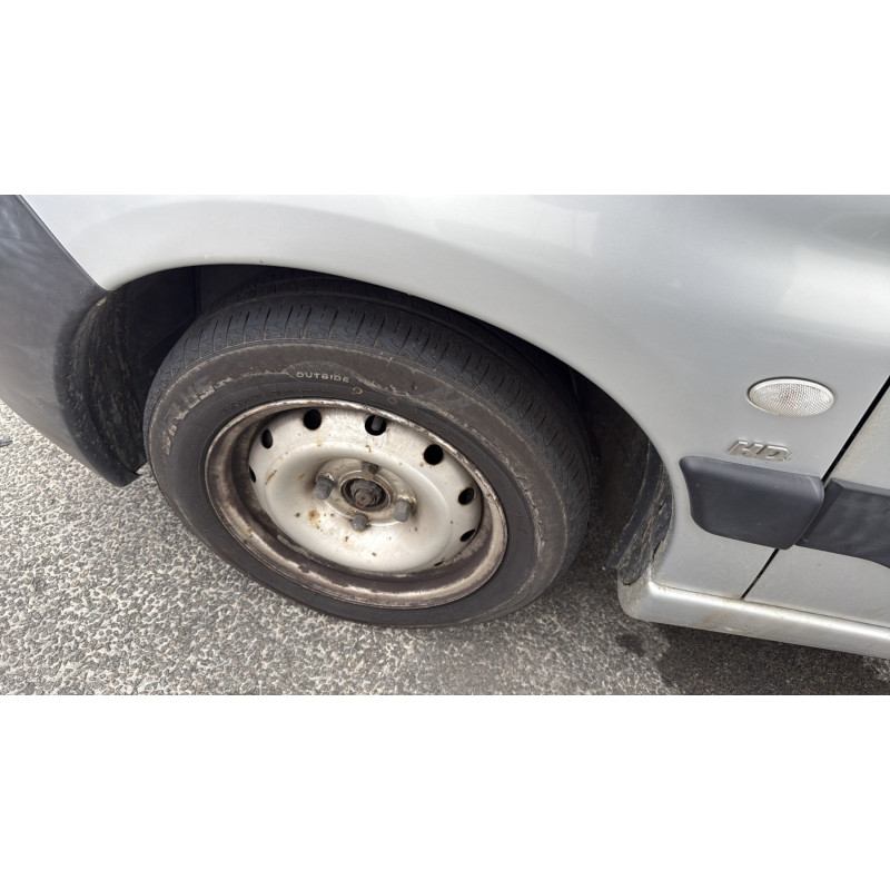 Calculateur moteur PEUGEOT PARTNER 1 Photo n°14