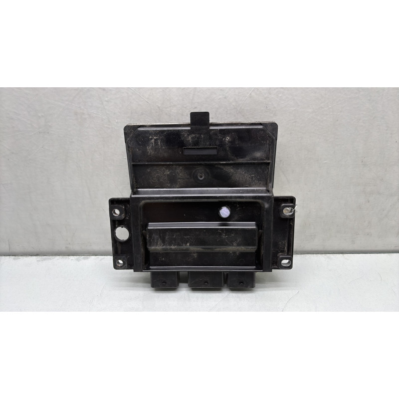 Calculateur moteur RENAULT CLIO 2 CAMPUS Photo n°4