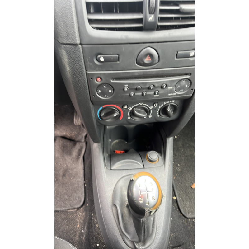 Calculateur moteur RENAULT CLIO 2 CAMPUS Photo n°5