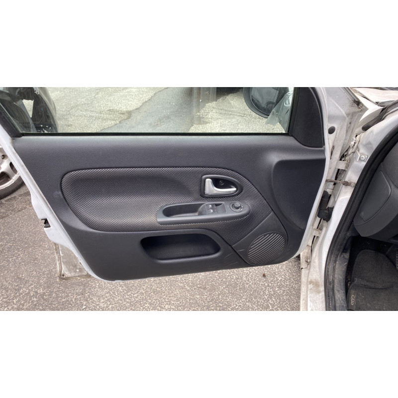 Calculateur moteur RENAULT CLIO 2 CAMPUS Photo n°15