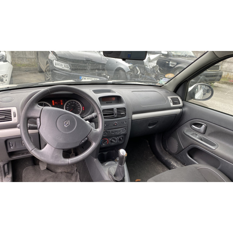 Calculateur moteur RENAULT CLIO 2 CAMPUS Photo n°20