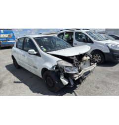 Calculateur moteur RENAULT CLIO 3