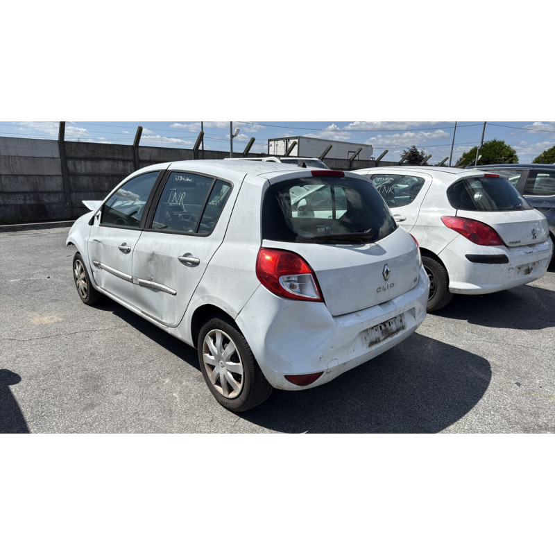 Calculateur moteur RENAULT CLIO 3 Photo n°8
