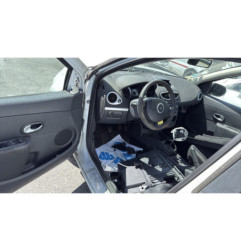 Calculateur moteur RENAULT CLIO 3