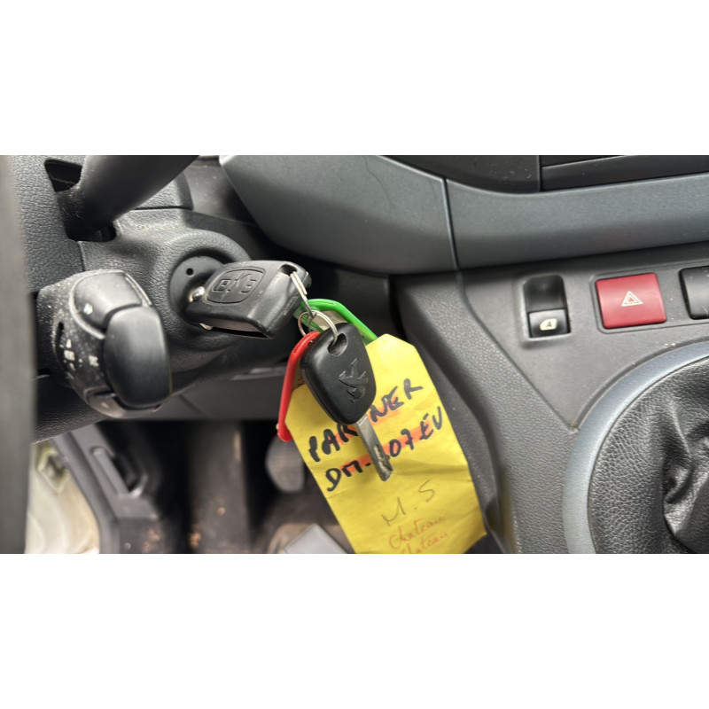 Alternateur PEUGEOT PARTNER 2 Photo n°18
