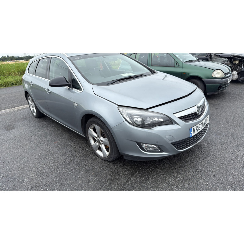 Alternateur OPEL ASTRA J SPORTS Photo n°8