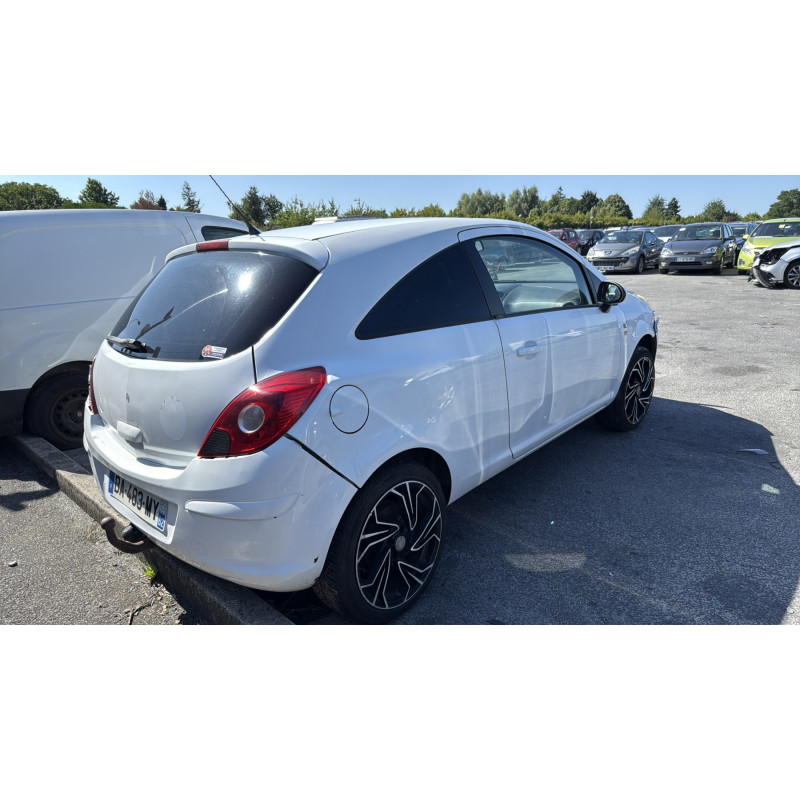 Alternateur OPEL CORSA D Photo n°8