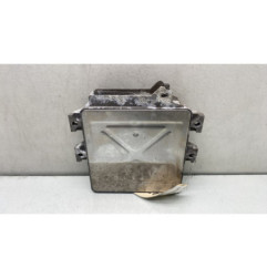 Calculateur moteur PEUGEOT 206