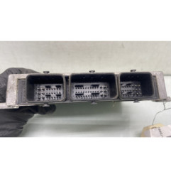 Calculateur moteur PEUGEOT 206