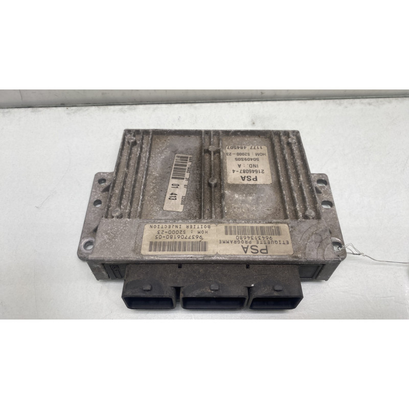 Calculateur moteur PEUGEOT 206 Photo n°3