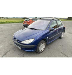 Calculateur moteur PEUGEOT 206