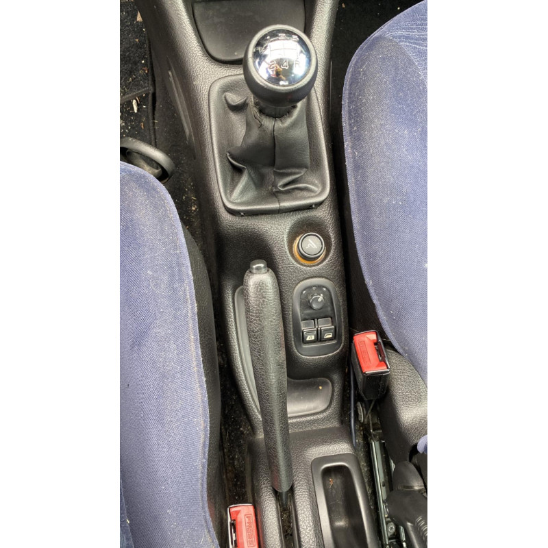 Calculateur moteur PEUGEOT 206 Photo n°12
