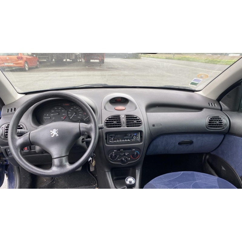 Calculateur moteur PEUGEOT 206 Photo n°20
