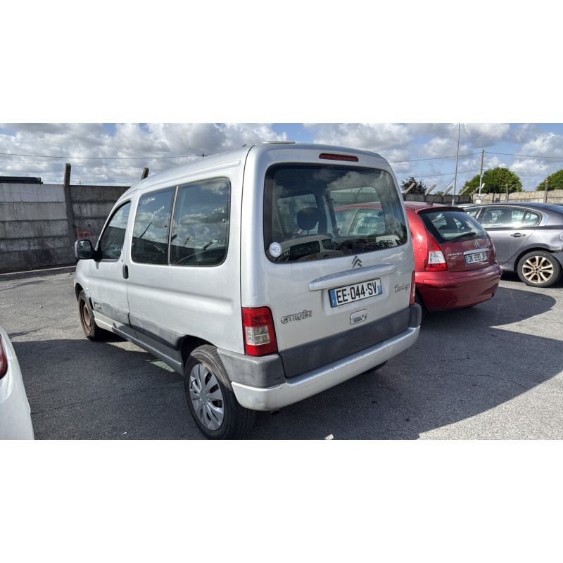 Calculateur moteur CITROEN BERLINGO 1 Photo n°8