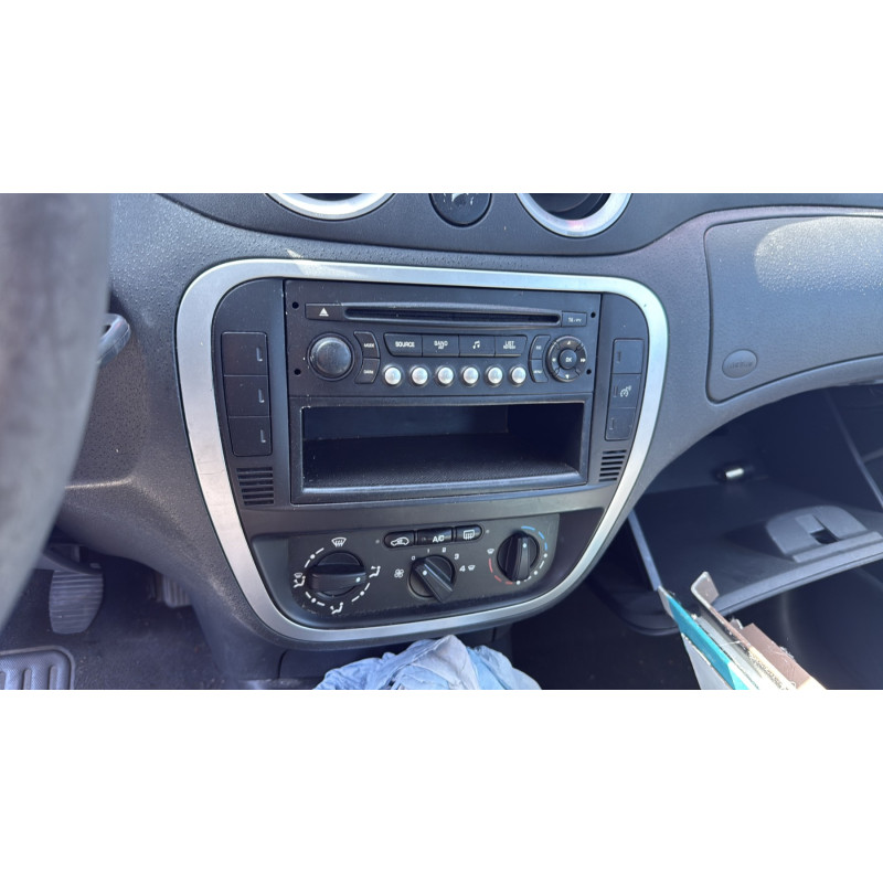 Calculateur moteur CITROEN C3 1 Photo n°17