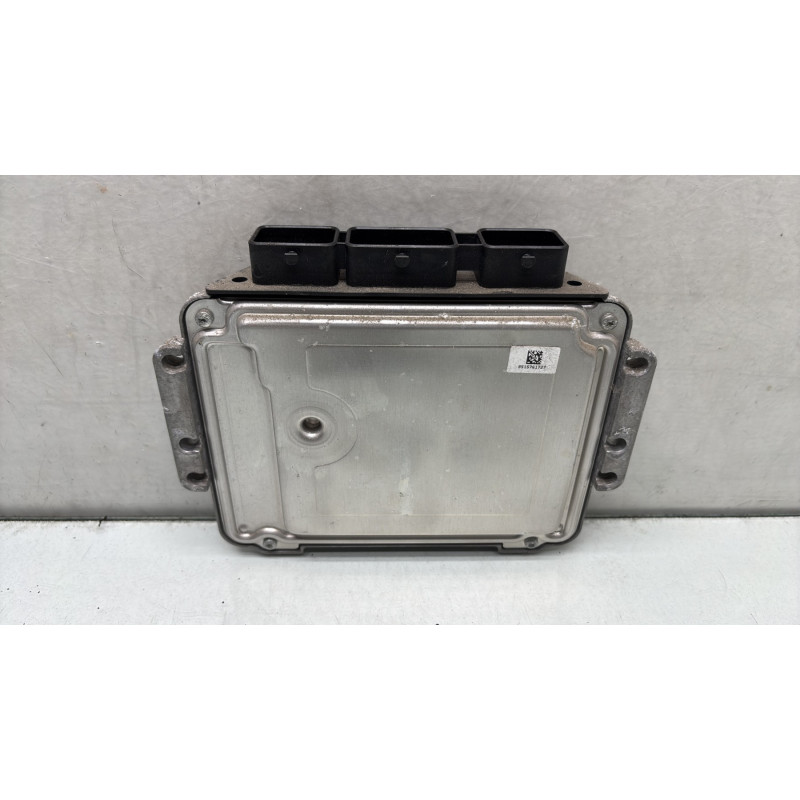 Calculateur moteur PEUGEOT 207 Photo n°4